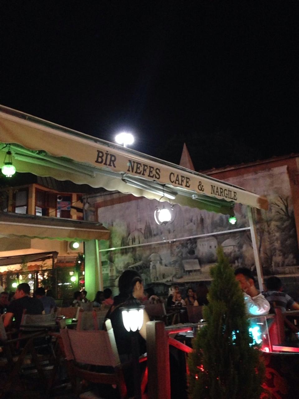 Bir Nefes Nargile Cafe