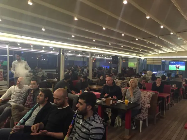 Balkonn Cafe & Nargile