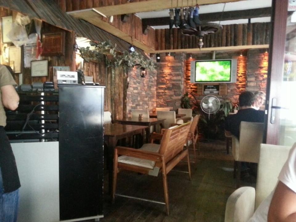 Bizim Ev Restaurant & Cafe