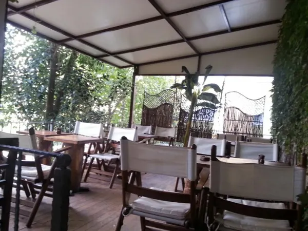 Bizim Ev Restaurant & Cafe