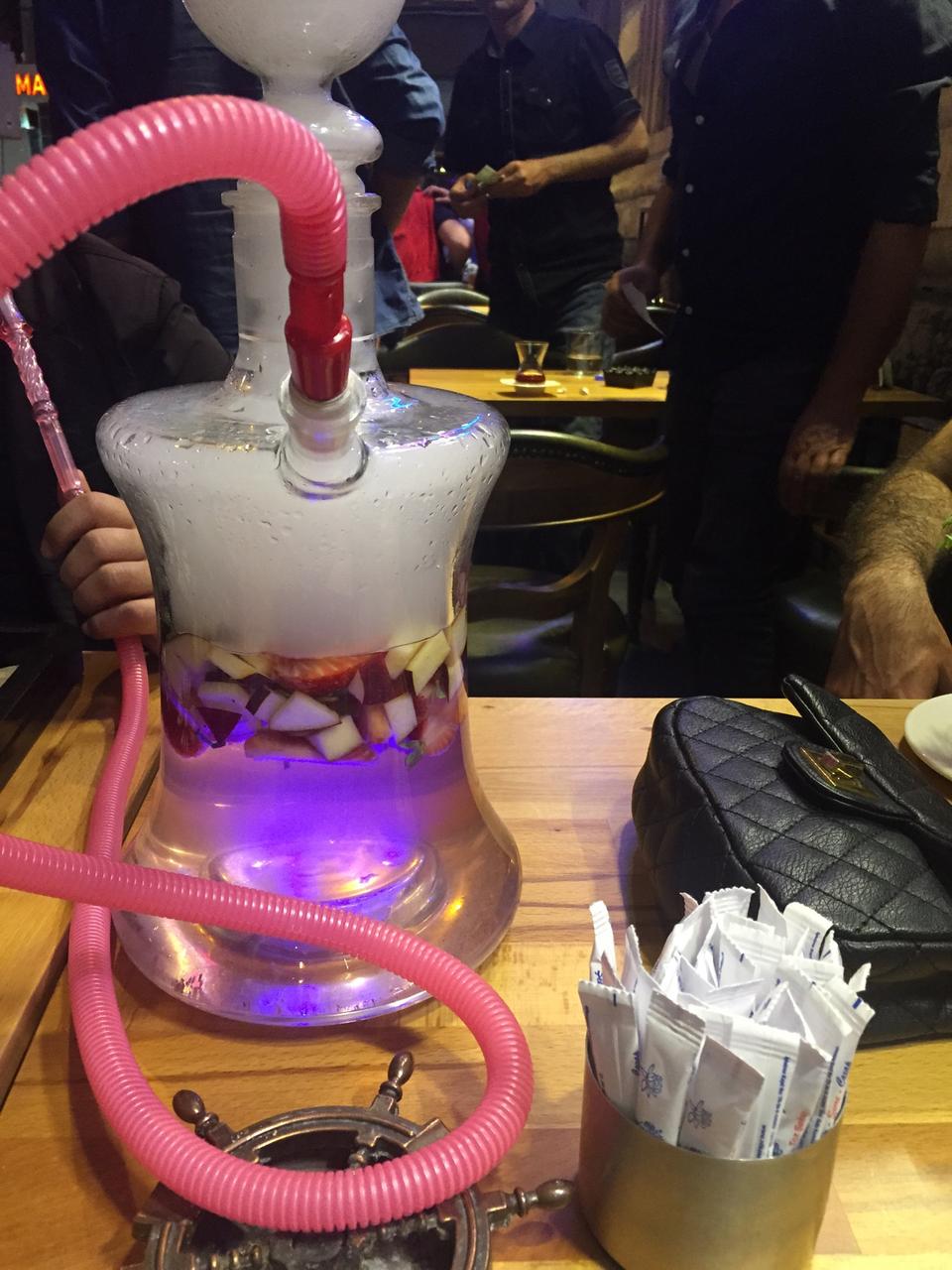 8 istanbul Cafe & Nargile