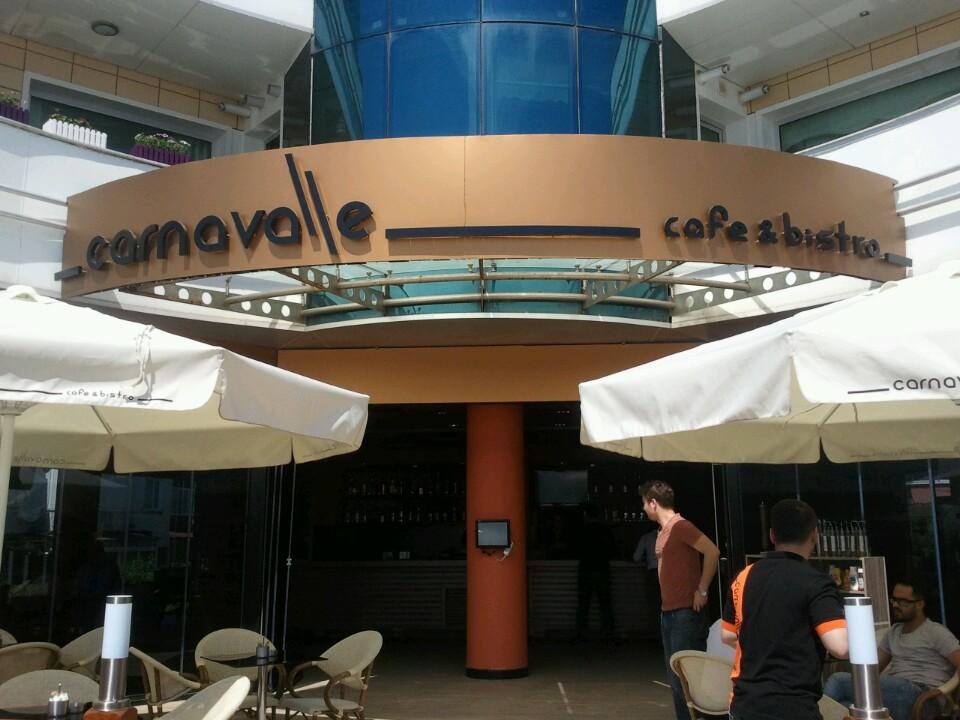 Cafe Carnavalle