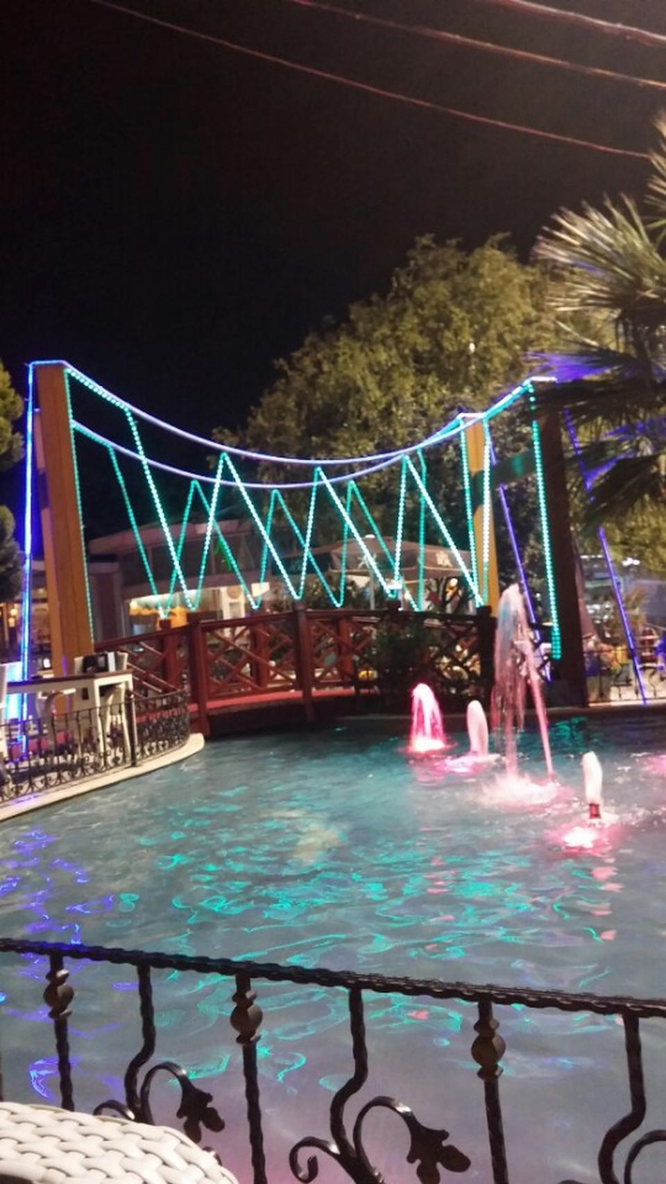 Kuğulu Park Cafe & Restaurant