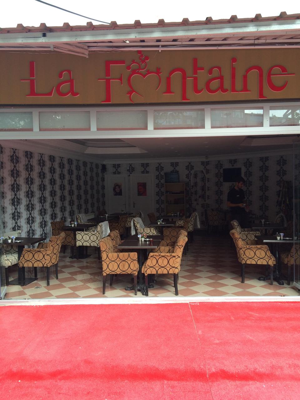 La Fontaine Cafe