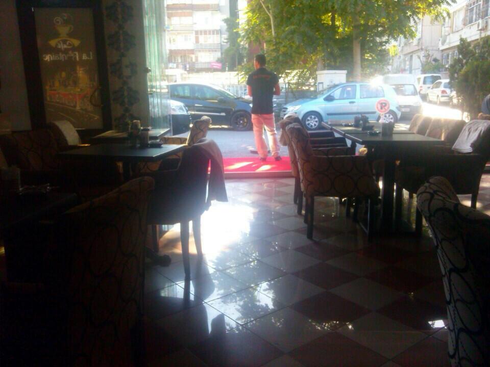 La Fontaine Cafe