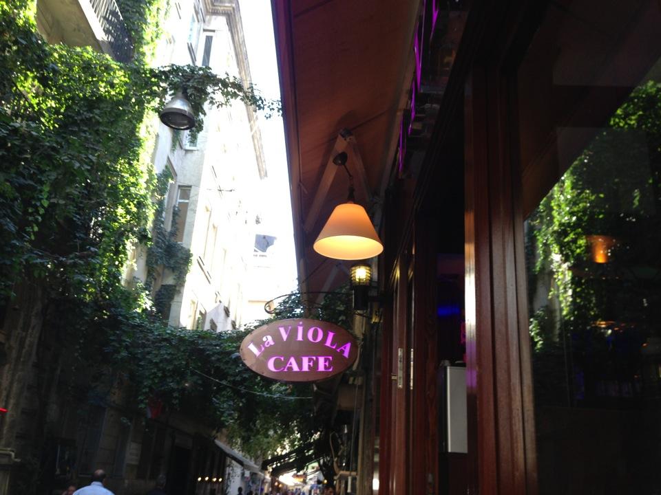 La Viola Café