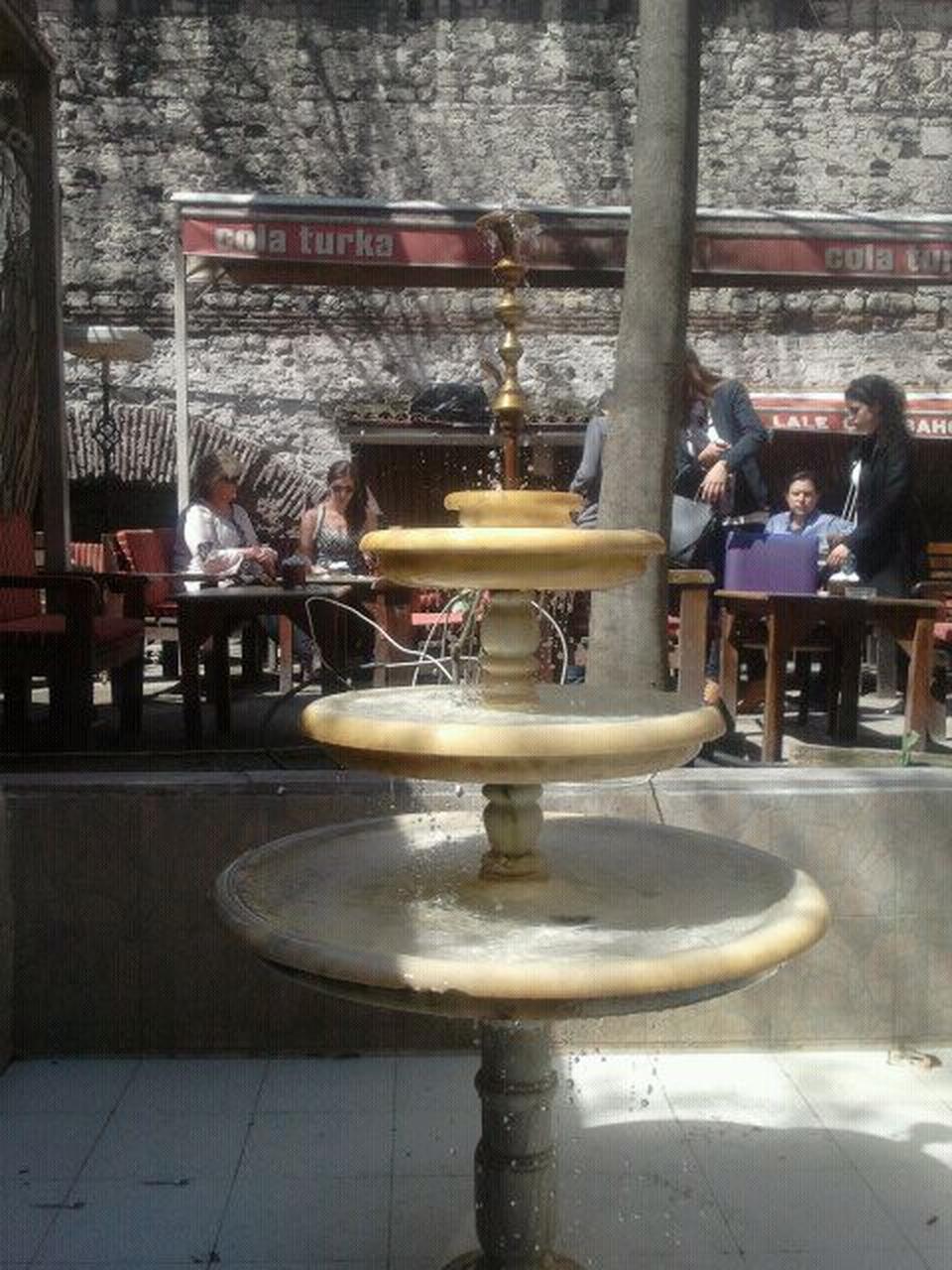 Lalezar Çay Bahçesi