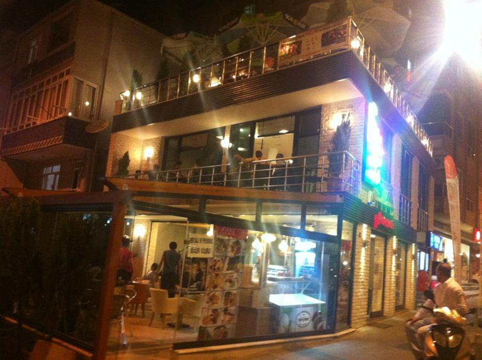 Maşa Cafe