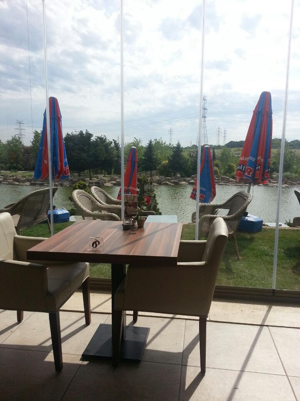 Mihver Cafe & Nargile