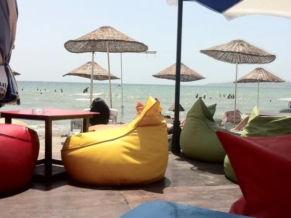Minder Beach Club