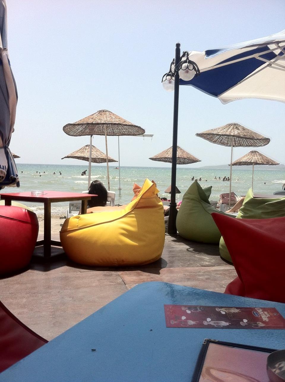 Minder Beach Club