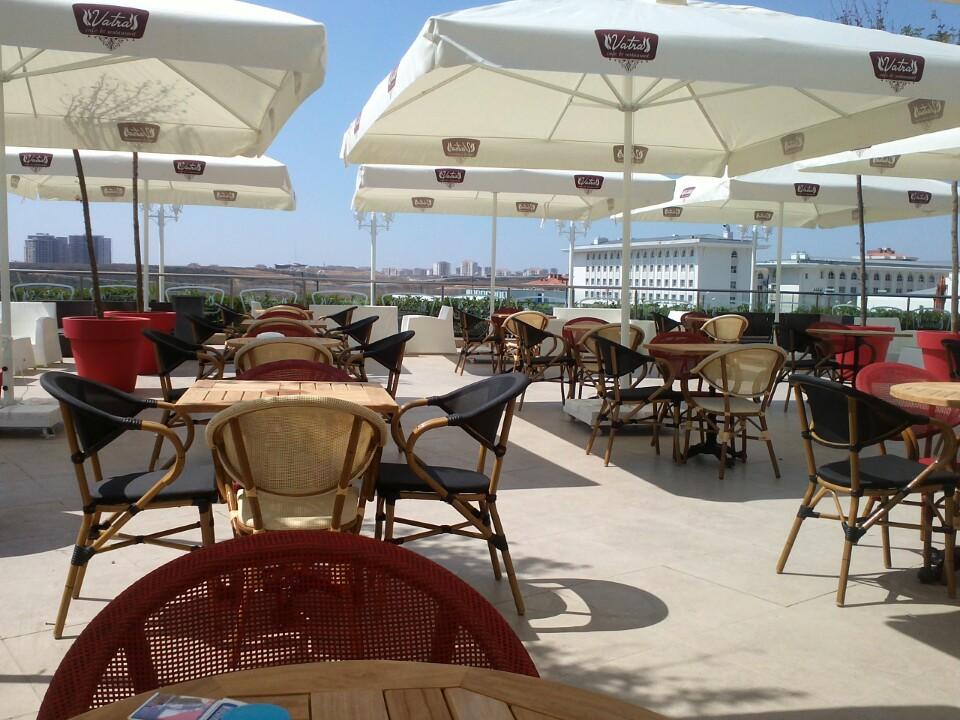 Vatra Cafe & Restaurant Nargile
