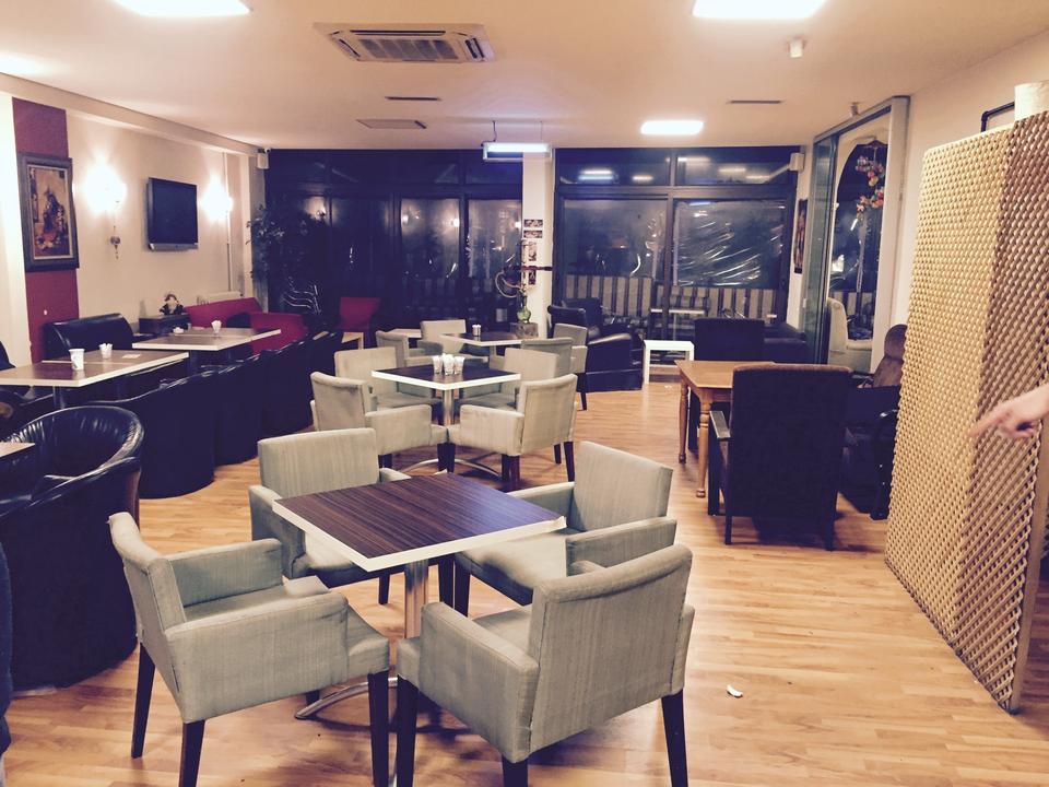 Zellum Nargile Cafe