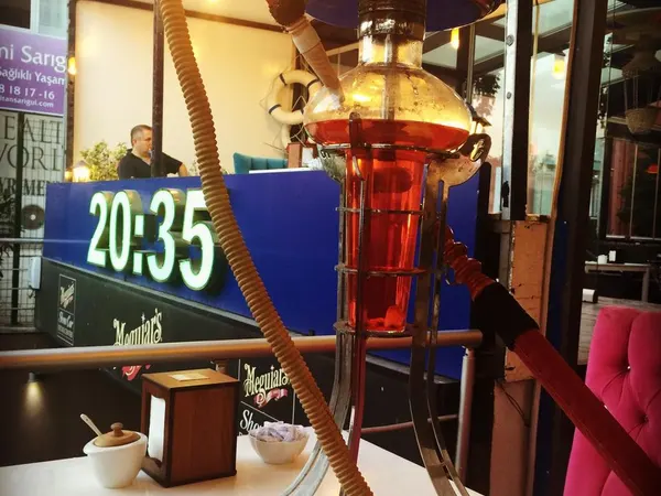 20:35 Cafe