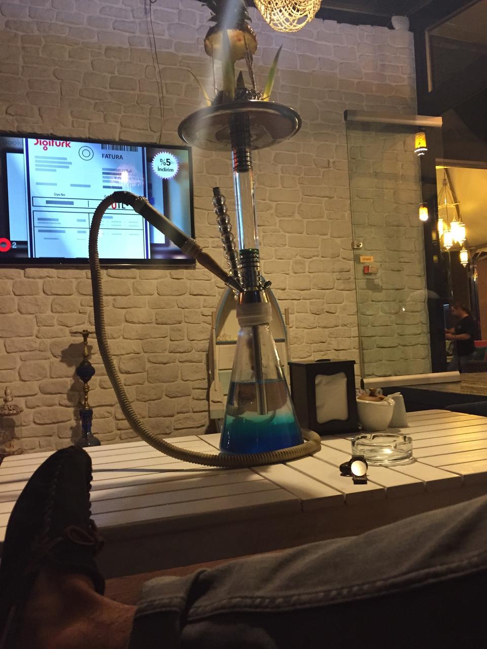20:35 Cafe