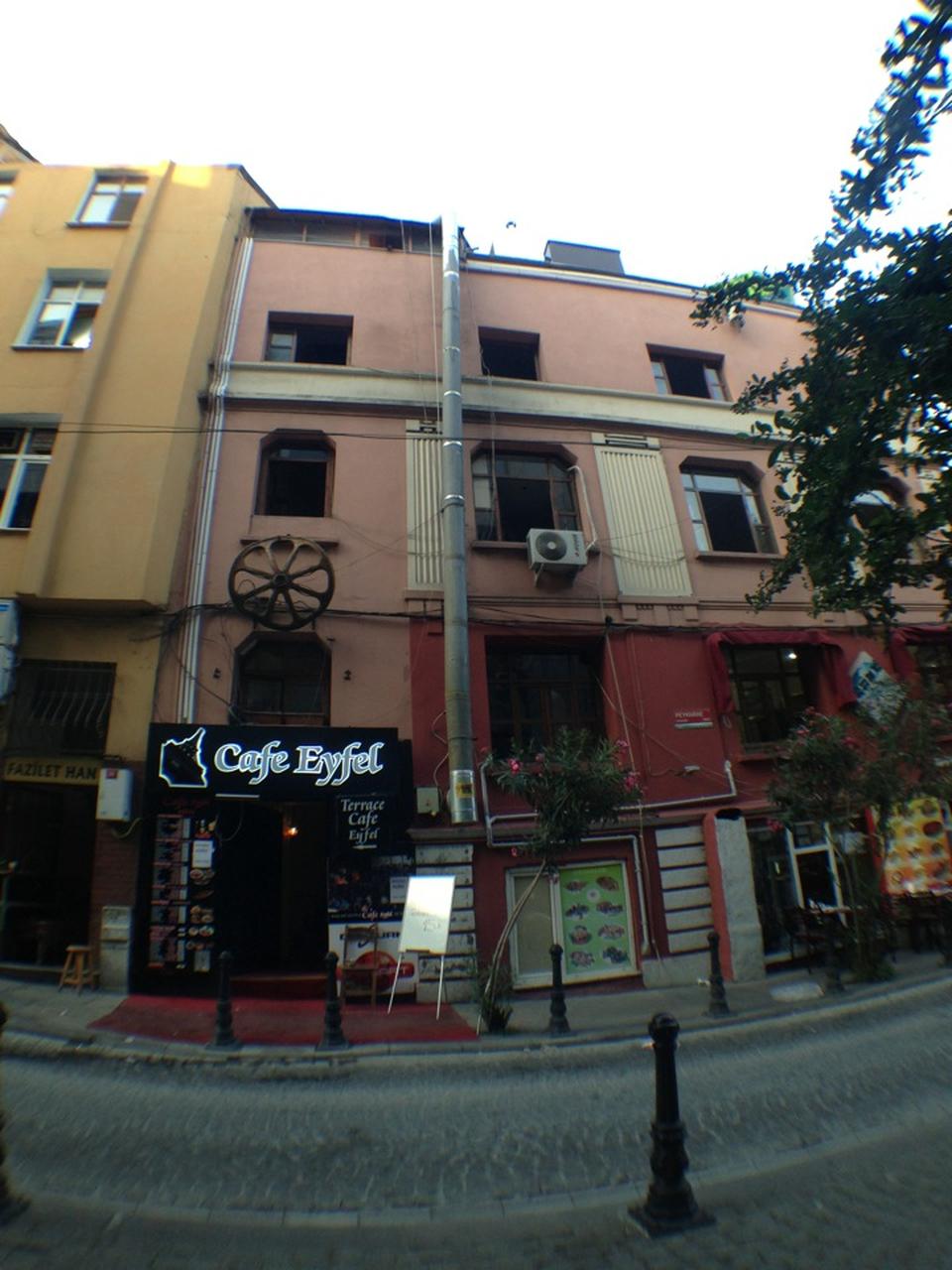 Cafe Eyfel & Nargile - Fatih