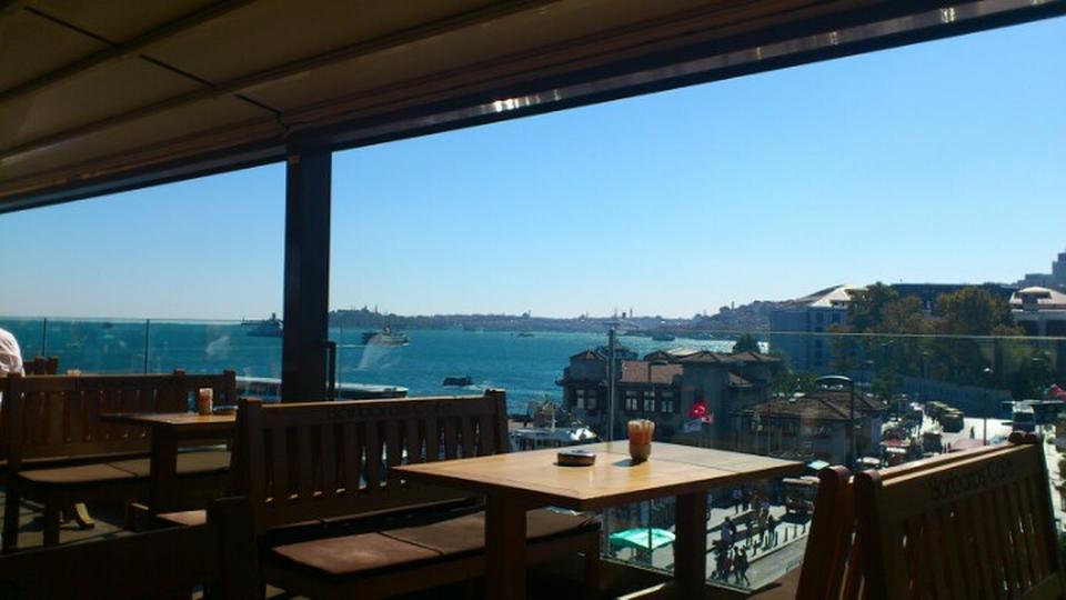 Barbaros Cafe & Nargile - Beşiktaş