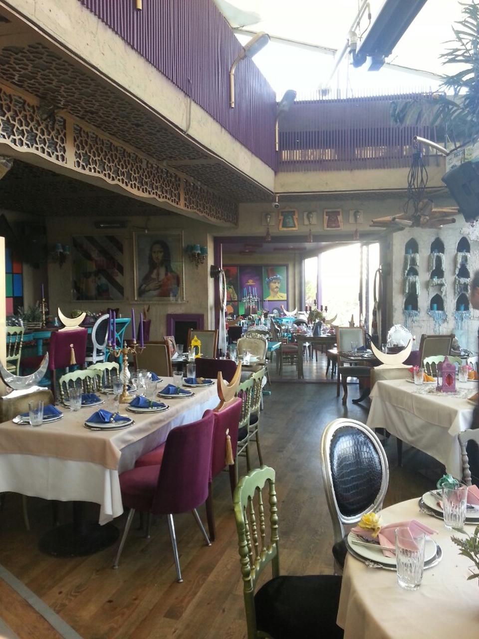 Arabesque Cafe