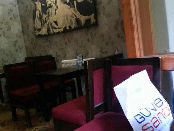 Aram Cafe ve Nargile - Kadıköy