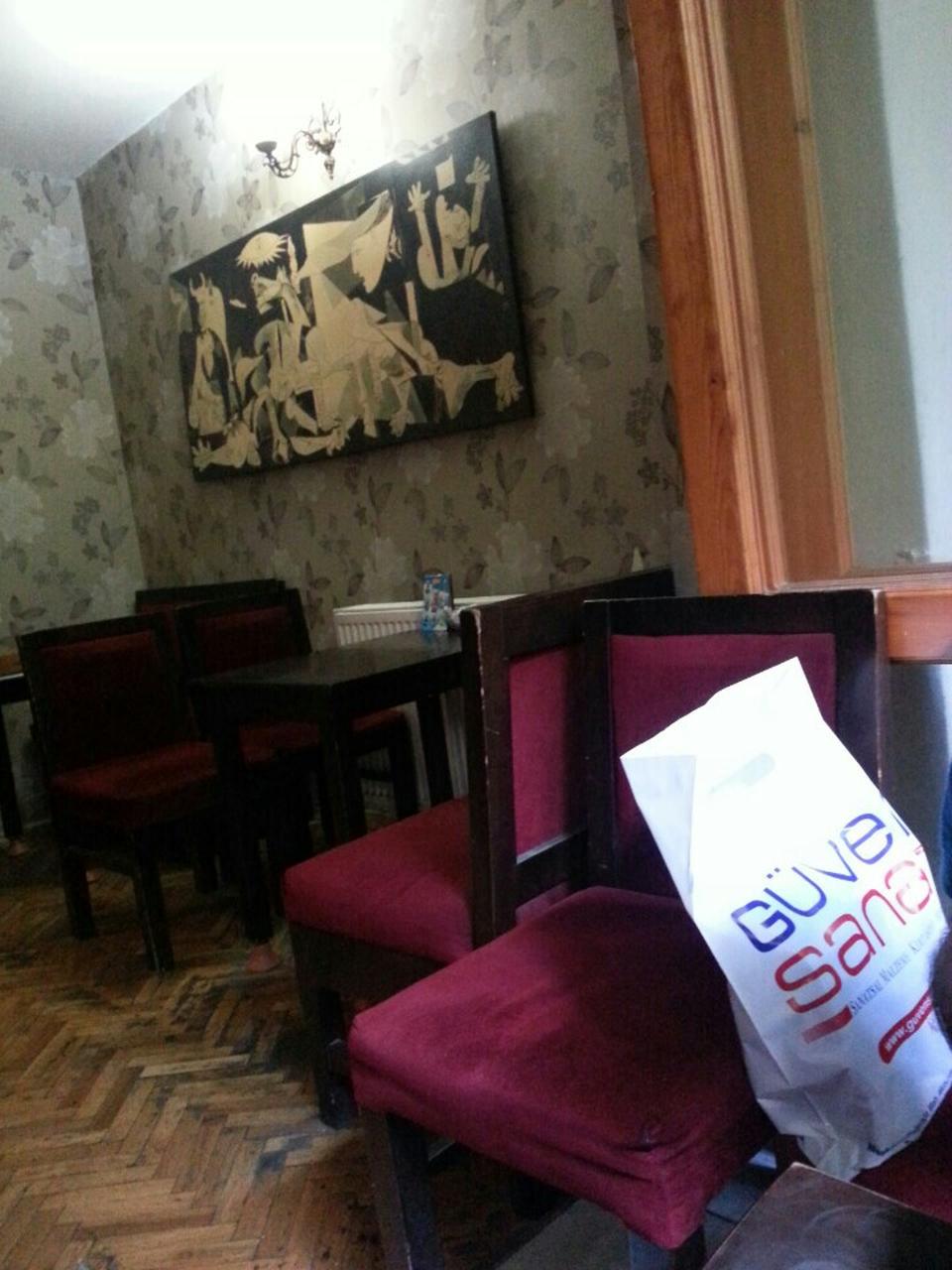 Aram Cafe ve Nargile - Kadıköy