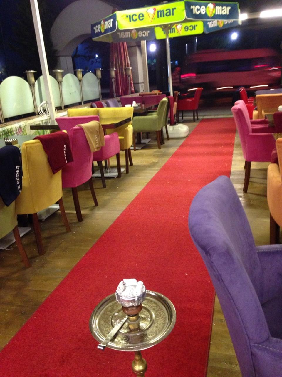 Keyf'e Keder Garden Cafe - Fatih