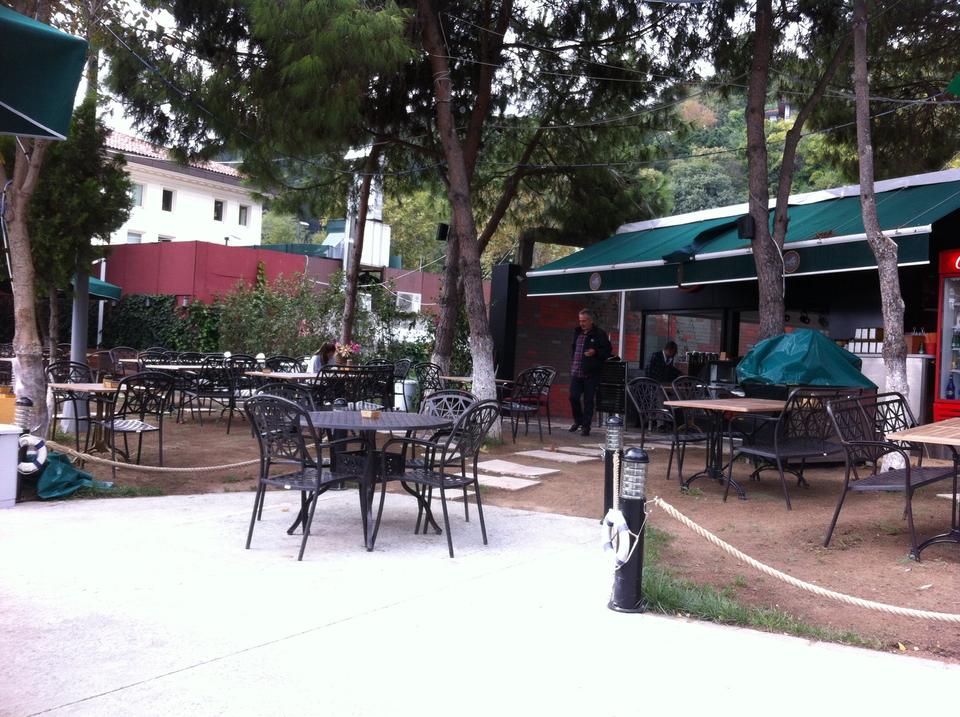 Nilly Cafe - Kuruçeşme
