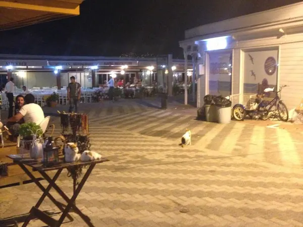 Şirin Abla Nargile - Büyükada