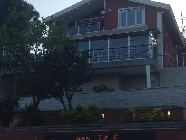 Villa 34,5 Cafe & Restaurant - Sarıyer