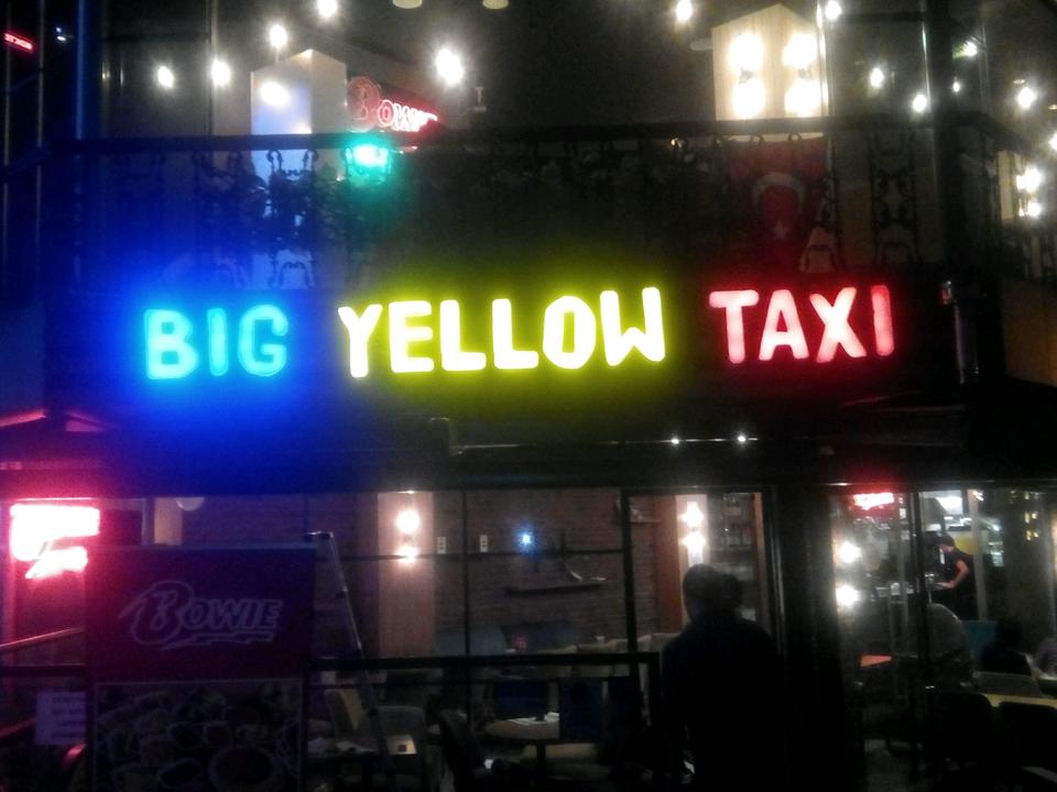 Big Yellow Taxi Benzin - Bowie - Sefaköy