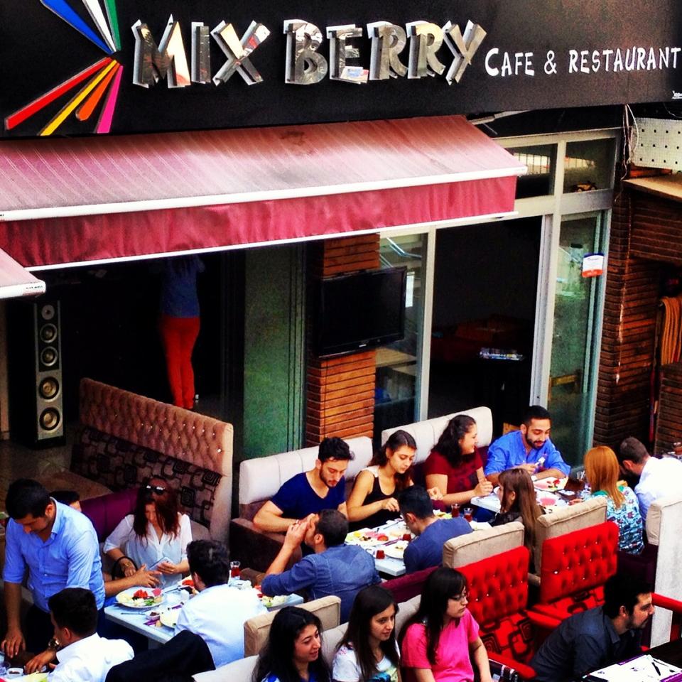 Mix Berry Cafe - Avcılar