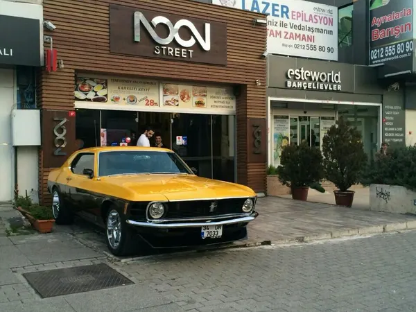 NooN Street - Bahçelievler