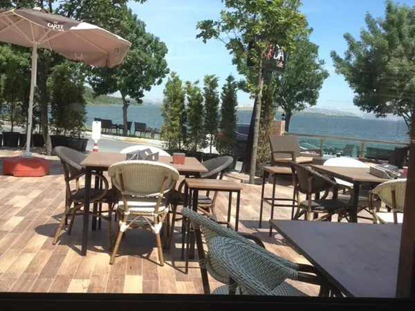 Cafe De Kal Lounge & Bistro - Avcılar