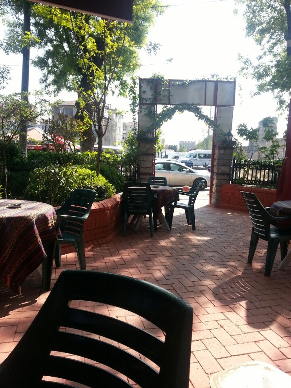 Saklı Bahçe Nargile Cafe