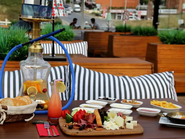 Şişa Cafe ve Restaurant