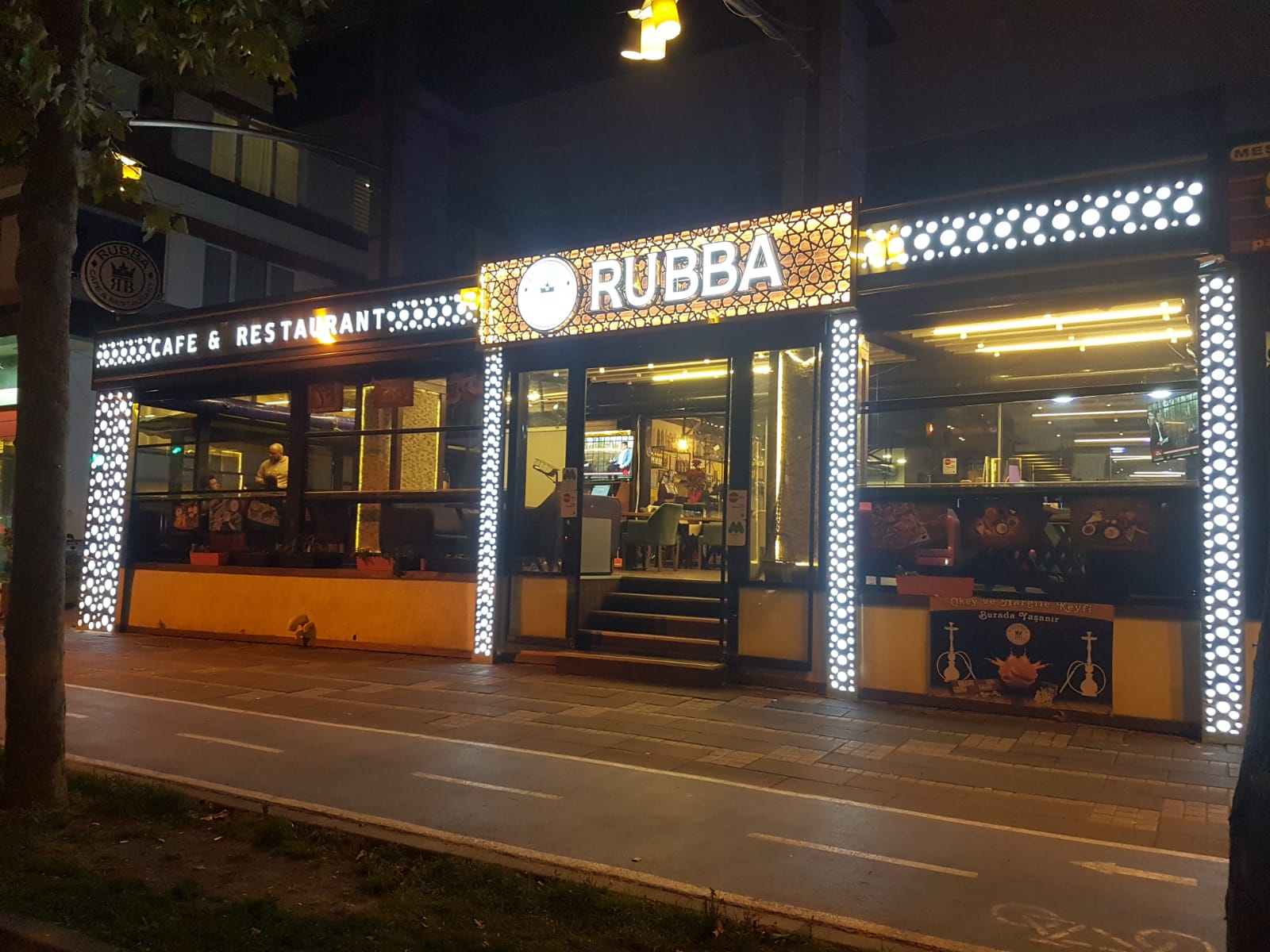 Rubba Cafe Restaurant