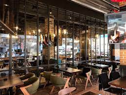 Smoky Lounge