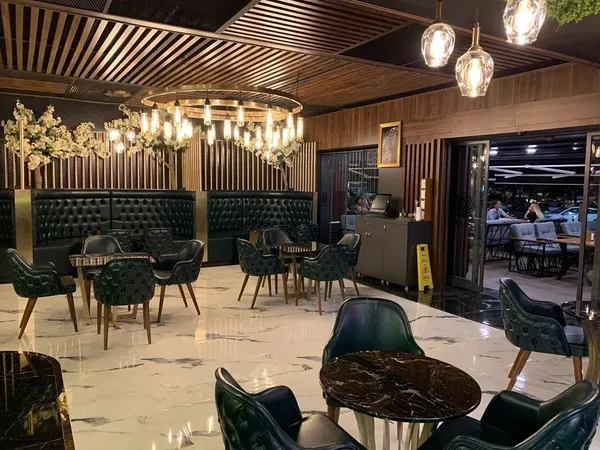 Mr.wood Lounge