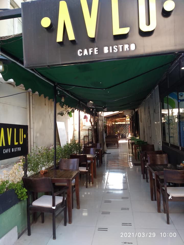 Avlu Cafe & Bistro
