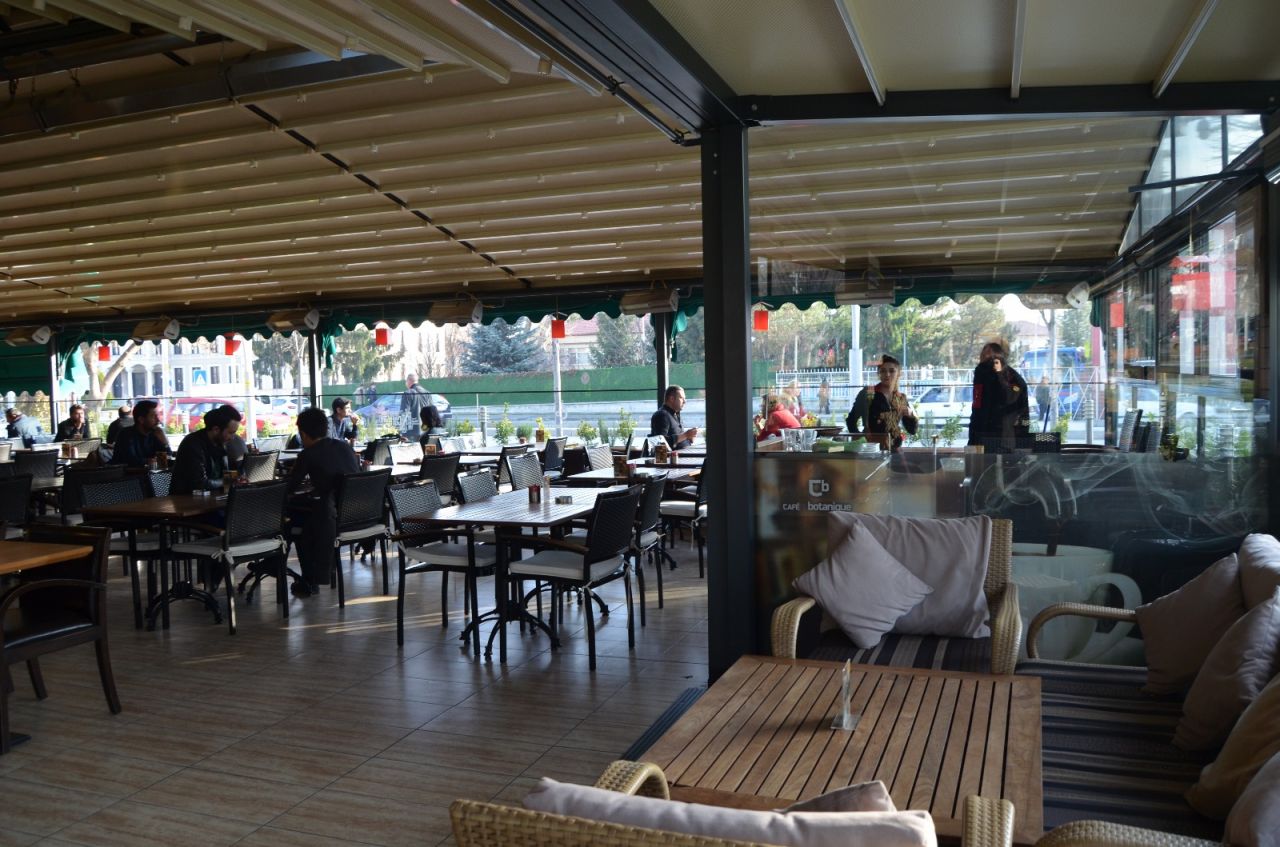 Cafe De Botanique