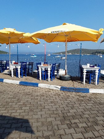 Yalı Cafe & Bar