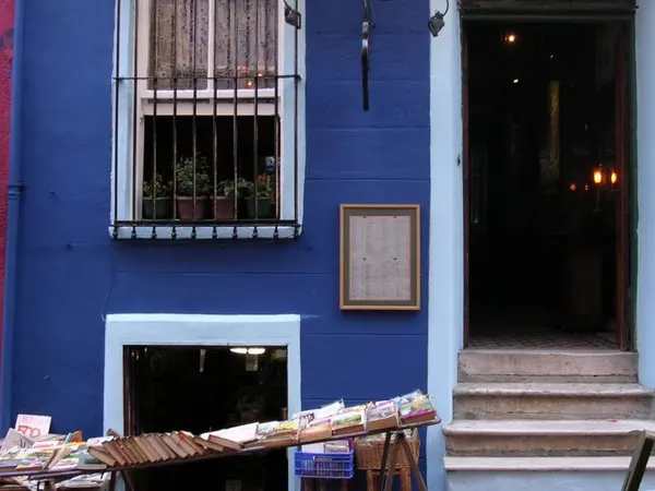 Çinili Cafe & Bar