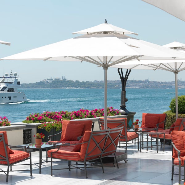 Yalı Lounge - Four Seasons Hotel Bosphorus