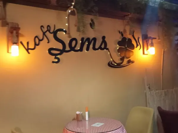 Kafe Şems