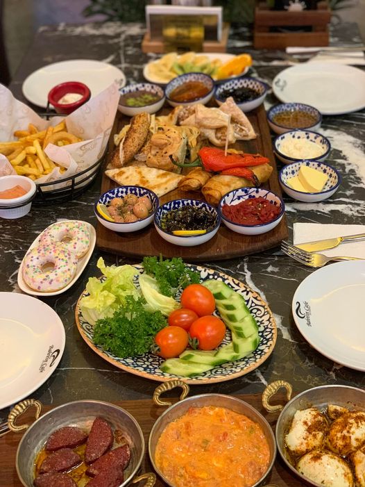 Bahrein Cafe & Bistro