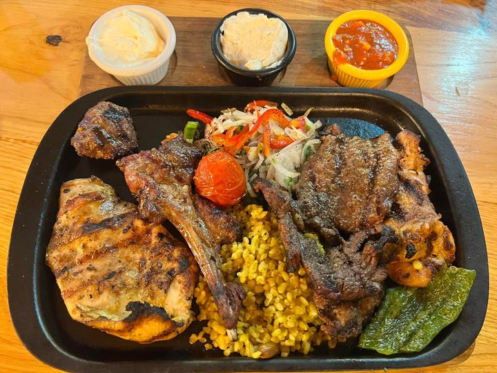 Bahrein Cafe & Bistro