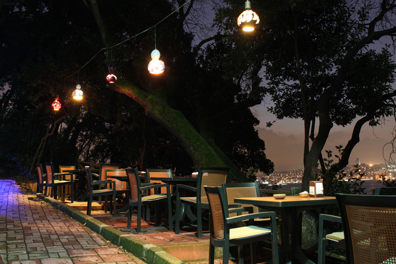 Yeşil Mavi Kafe