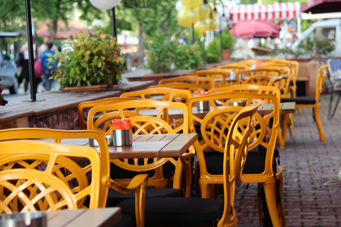 Jineps Cafe & Restaurant