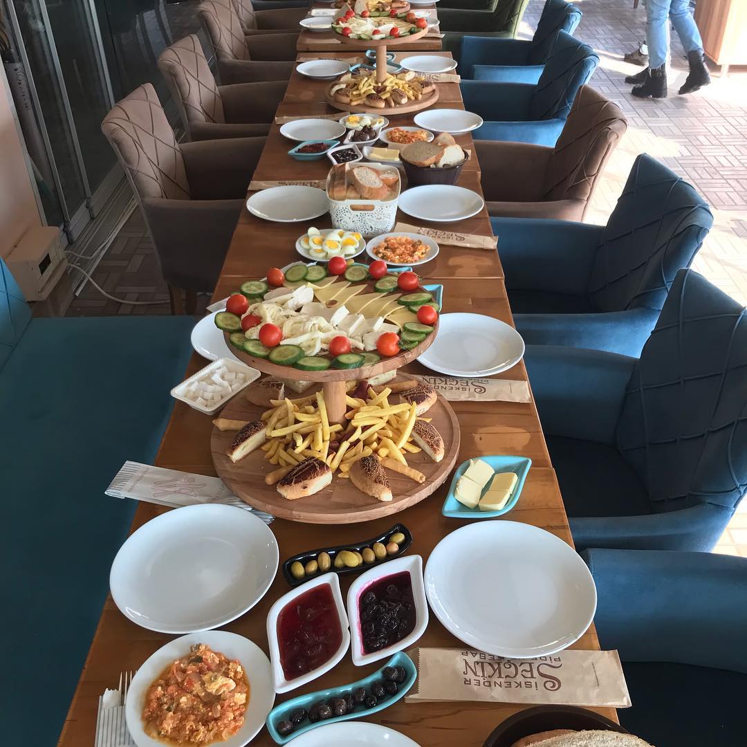 Semt-i Alââ Cafe Bistro