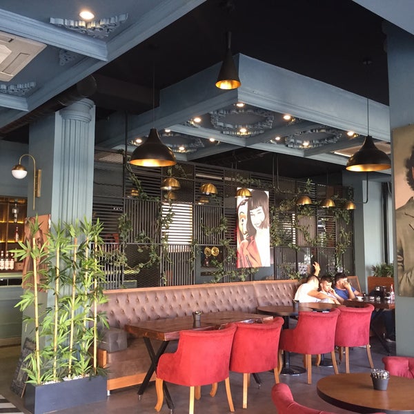 BERLİN CAFE & LOUNGE
