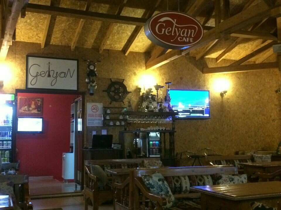 Gelyan Nargile Cafe